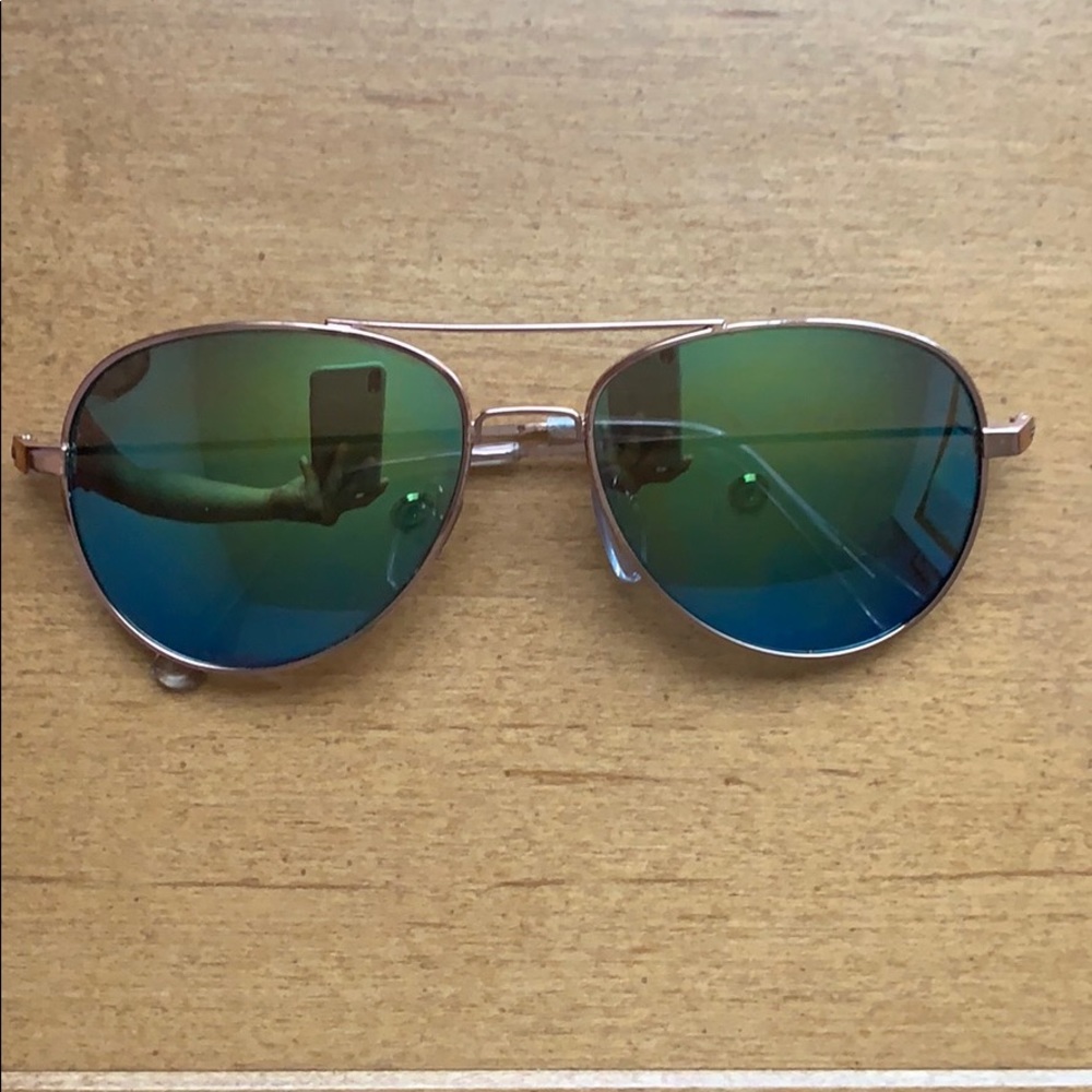Aviator sunglasses